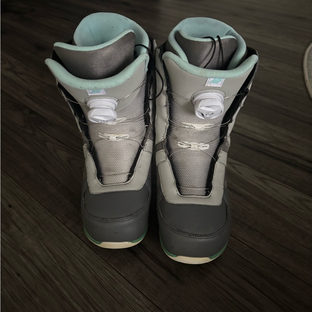 K2 women’s snowboard boots